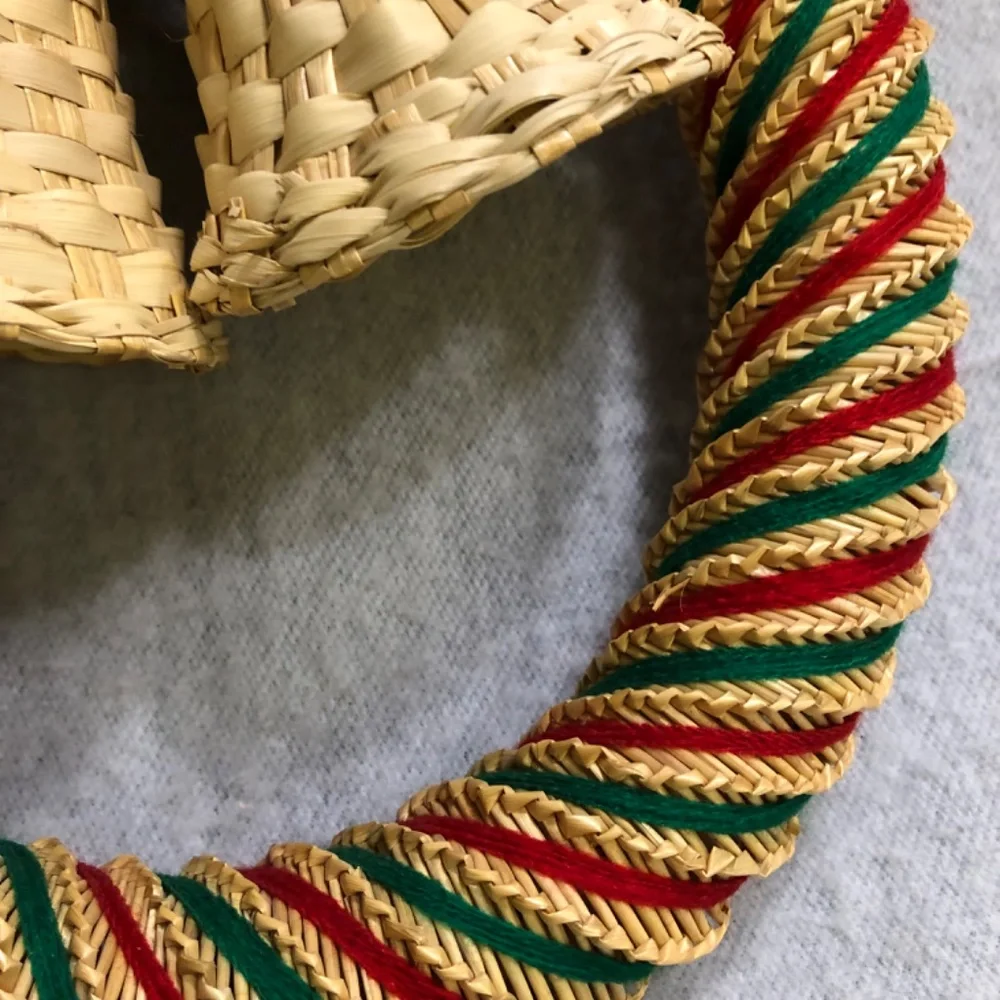 NWOT - Woven Straw Holiday Bell Wreath